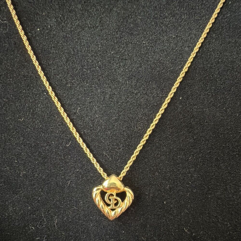Vintage Christian Dior Gold Tone Twisted Heart CD Logo Pendant Necklace 17"